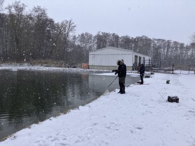 Rybolov na dírkách